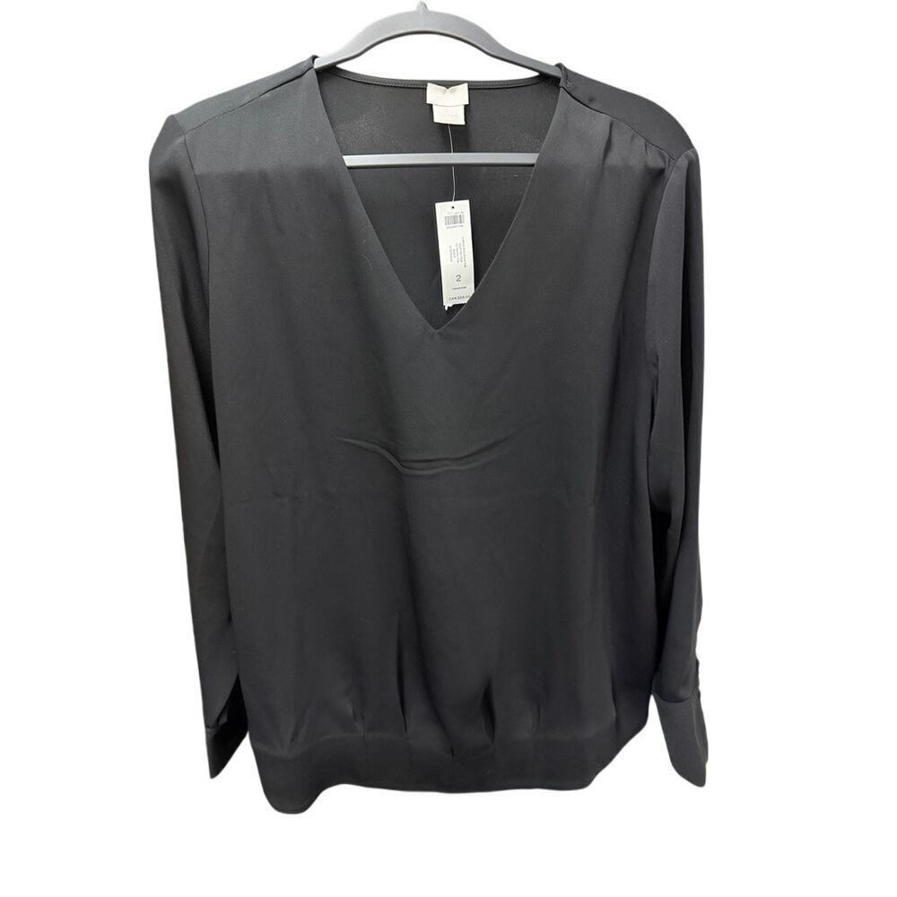 Chico’s Black V-Neck Pleated Hem Pullover Top • NWT • Size 2 (12/14) - Picture 2 of 5